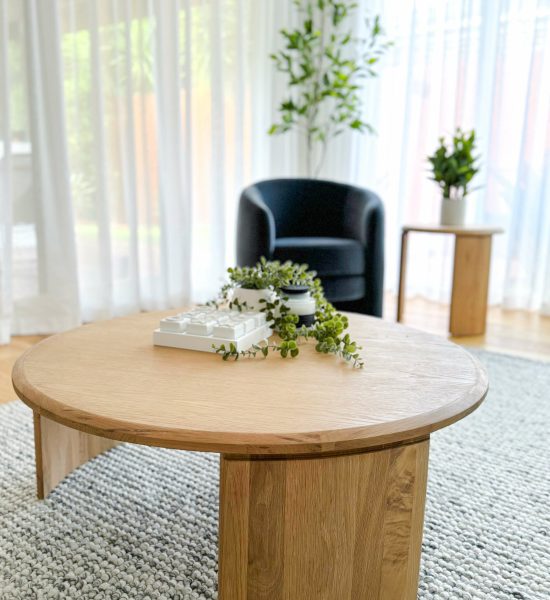 Minimal round wood coffee table